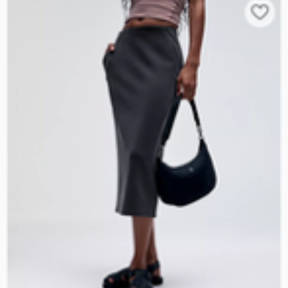 Lululemon Softstreme High-Rise Midi Skirt, size 4